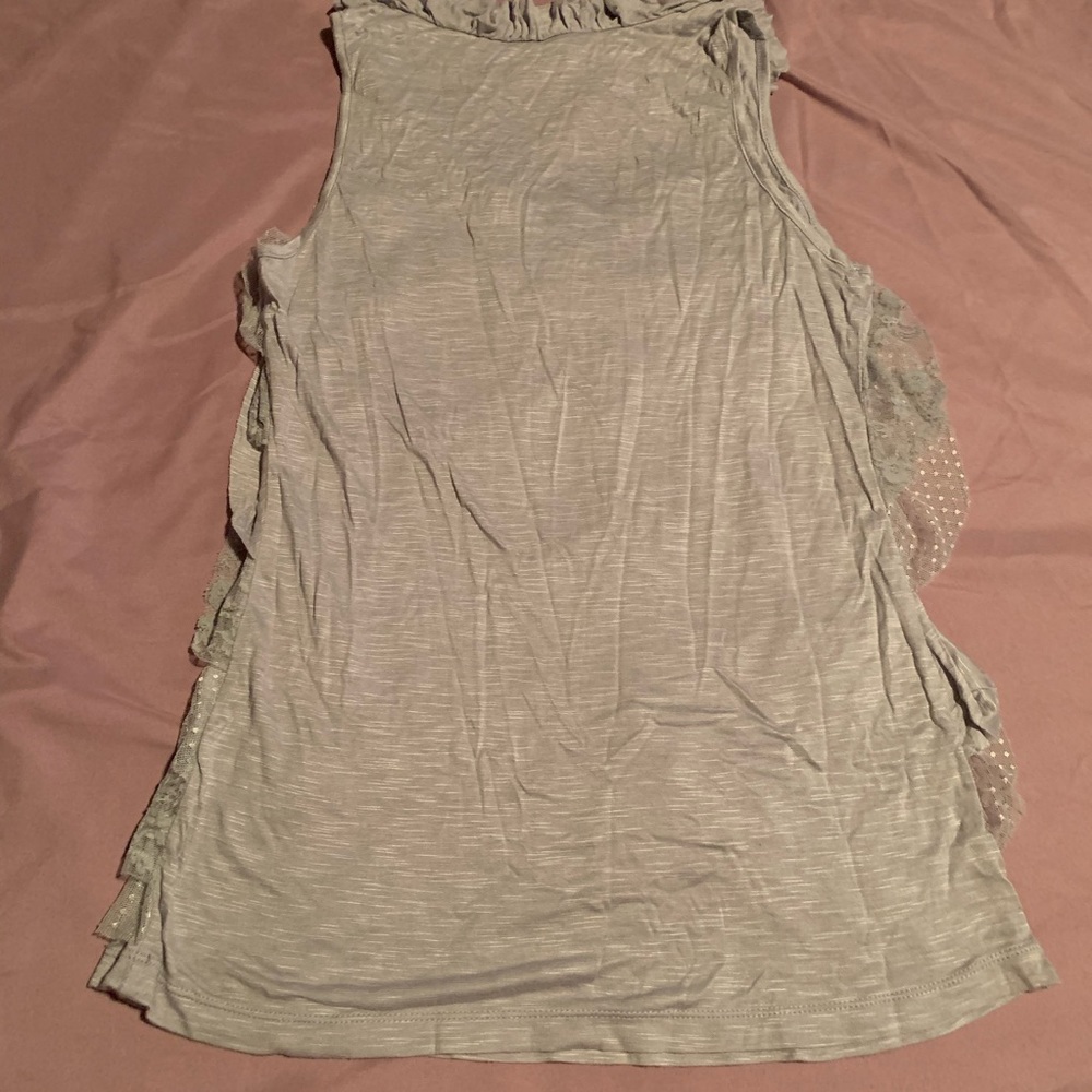 Cute Tank Ruffles & Lace - Picture 5 of 6